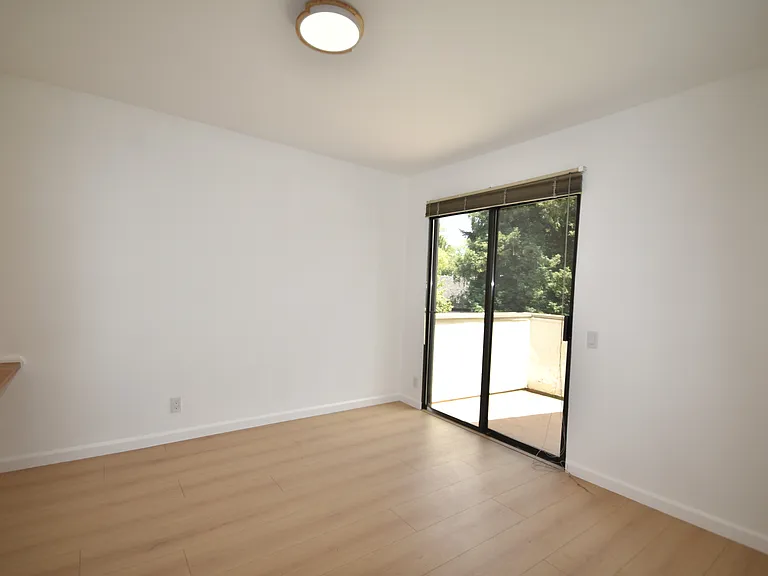 4614 Corrida Cir — Photo 9