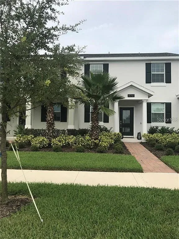 3 bed, 2.5 bath, 1615 sqft, $2,700 — Photo 1