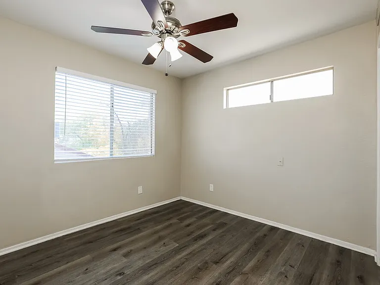 7026 S 41st Pl — Photo 14