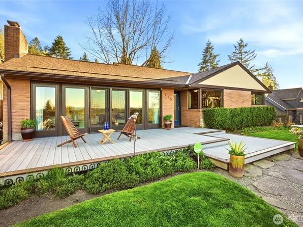 525 Kenosia Avenue S, Kent, WA 98030