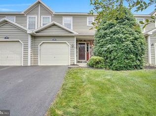 1340 Sugar Maple Ct, New Cumberland, PA 17070