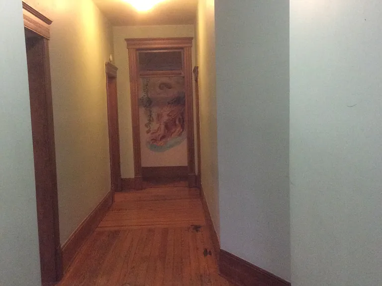 835 Vine St — Photo 3