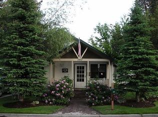 1477 NW Davenport Ave, Bend, OR 97703