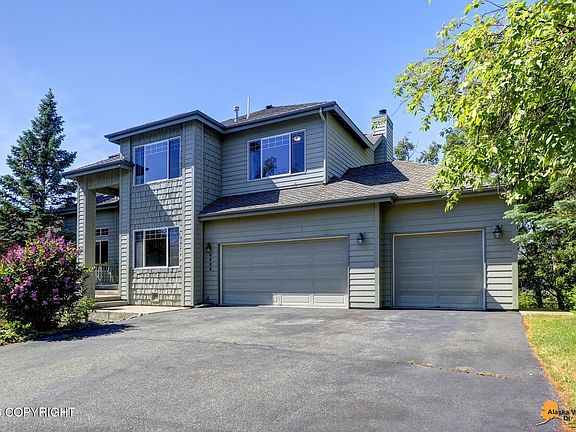 3rd image of 4825 Potter Crest Cir