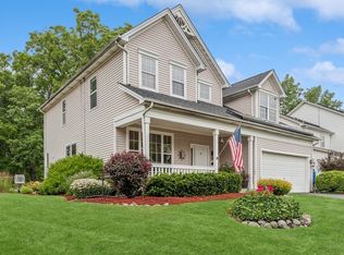 3320 Country Ln, Waukegan, IL 60087