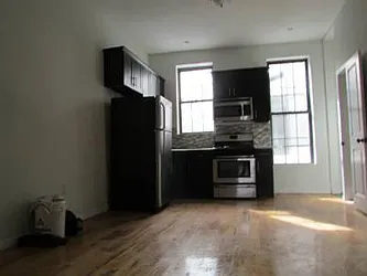 Rented by Urban Realty NYC