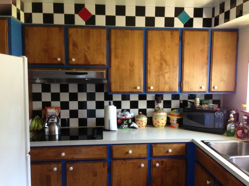 1st image of 3920 Southglen Pl SE