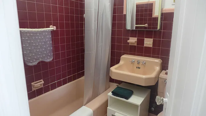 Rented by Garfield Realty  | media 30