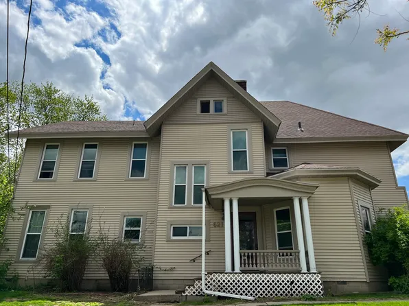 621 W 4th St APT A, Appleton, WI 54911