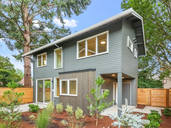 5833 SE 41st Ave #B, Portland, OR 97202