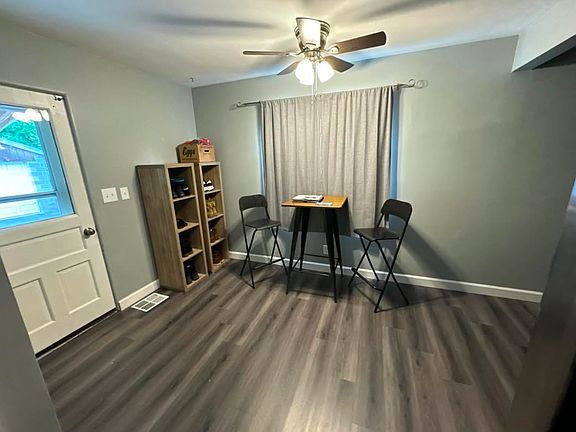 5th image of 4127 Ashgrove Dr