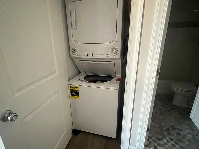 Apartment 301 Laundry_08062026