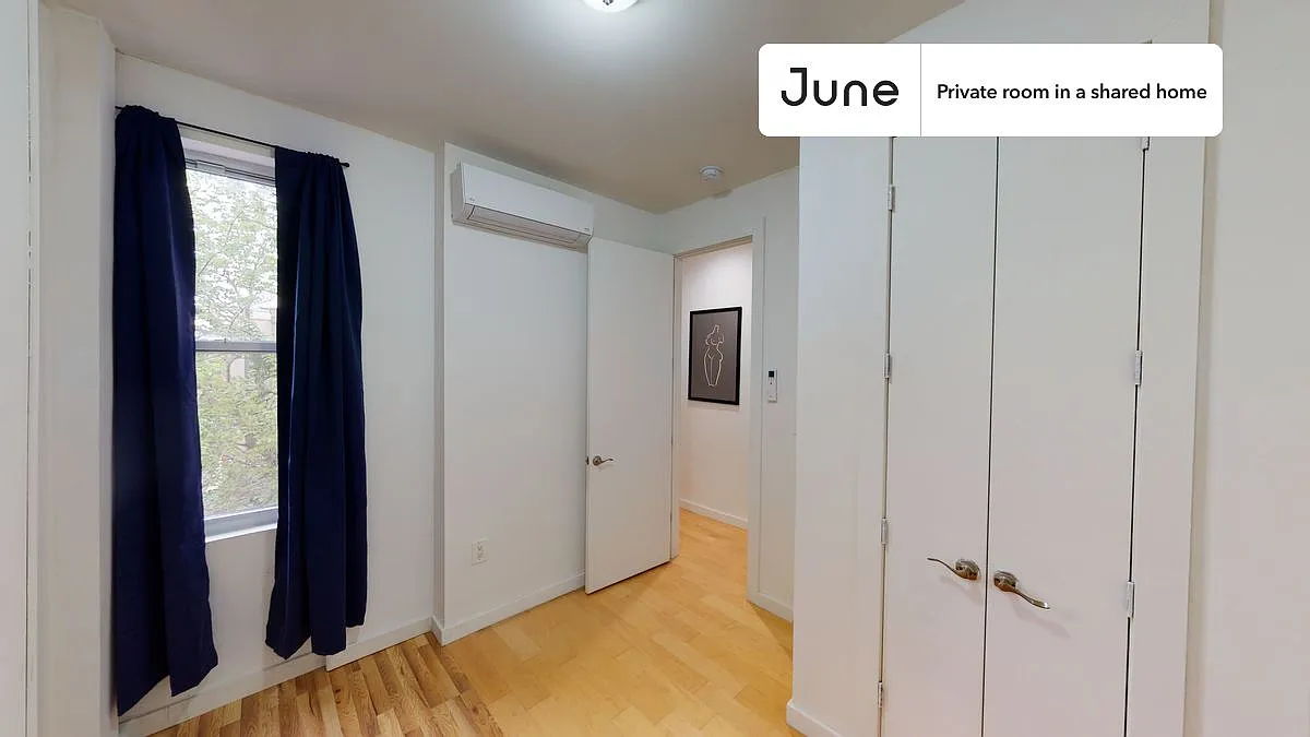 Building Photo - 252 Madison St #3C