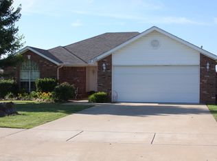 2314 SW 17th St, Bentonville, AR 72713