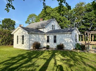 39 Union St, East Greenwich, RI 02818