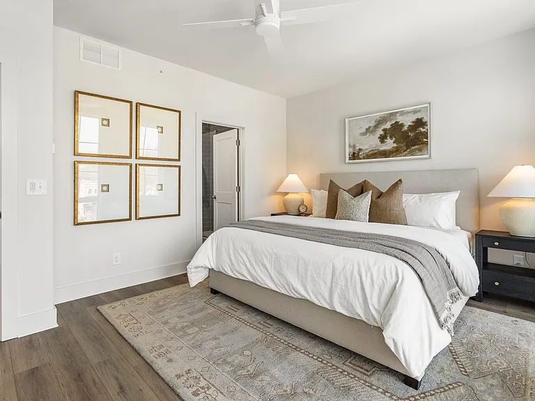 1296 Longreen Ter NW #6 — Photo 5