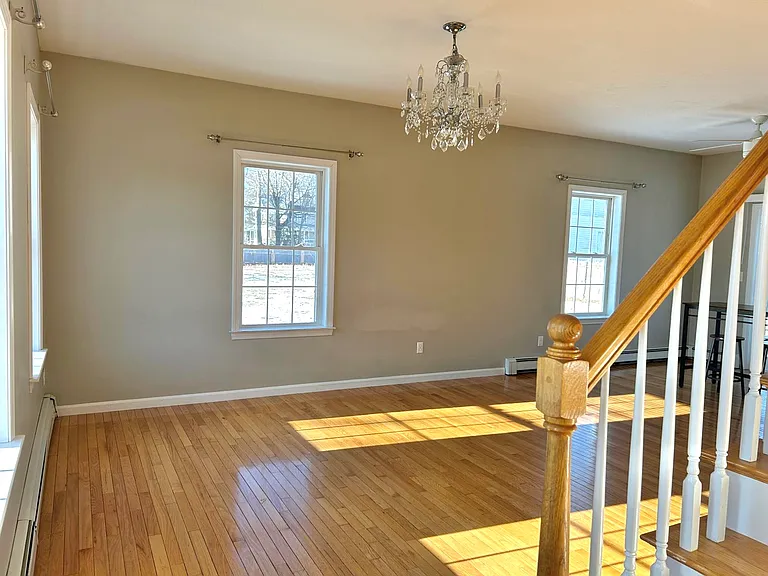 70 Billings St — Photo 5