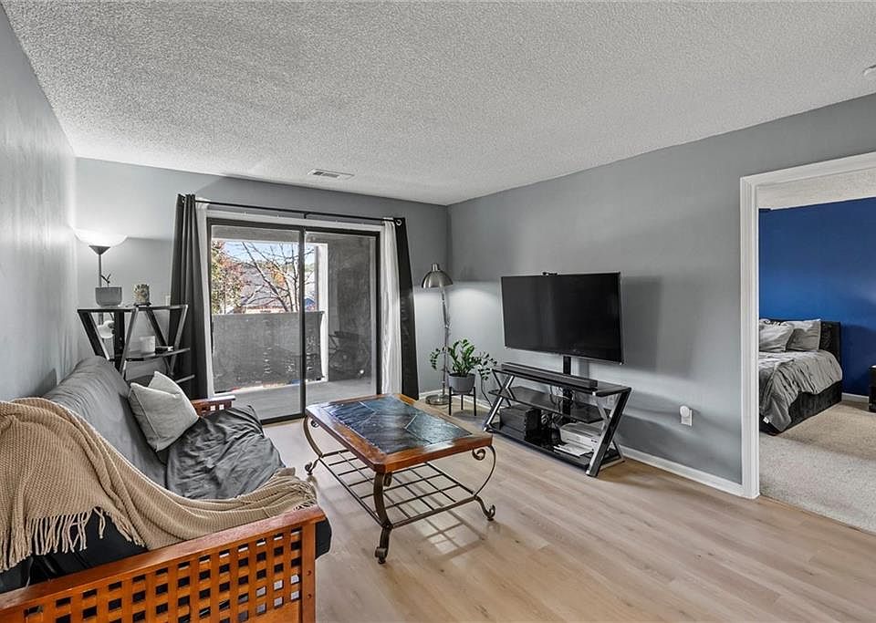 1st image of 2657 Lenox Rd #L-163