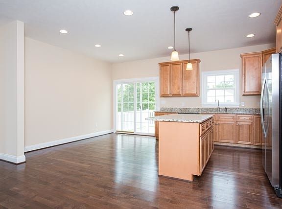 4th image of 1222 Landon Dr