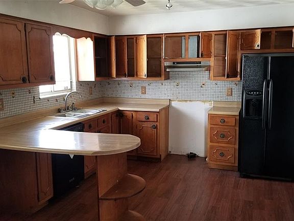 2nd image of 56 Township Road 1410