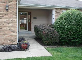 2261 Graystone Dr, Saint Charles, MO
