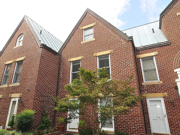 158 N Union St #Townhouse 158 — Photo 47