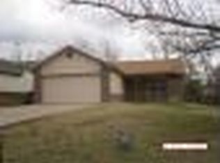 907 N 14th St, Collinsville, OK 74021