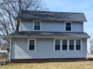 245 N Main St, Cisco, IL 61830