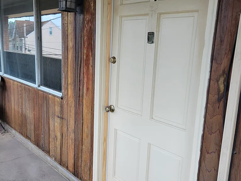 225 Butler St #4 — Photo 7