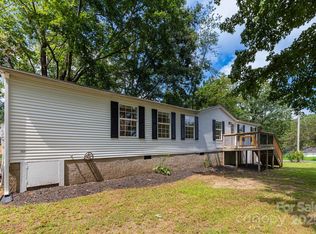 35 Glenview Pl, Arden, NC 28704