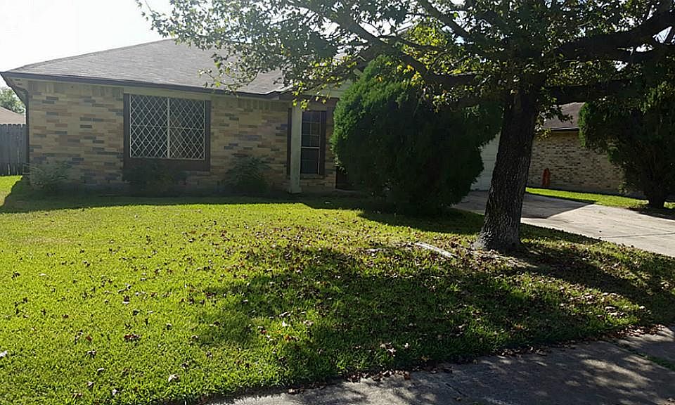 1st image of 4130 Pocahontas Dr