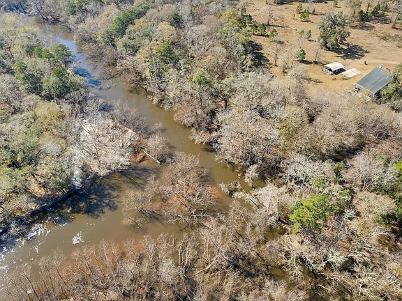 3rd image of 270 Moccasin Cir