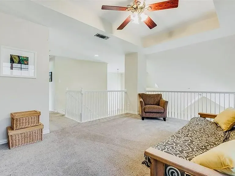 14628 Dickenson Ct — Photo 17
