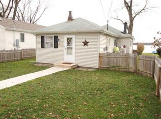 4822 Deep Point Dr, Portage, MI 49002