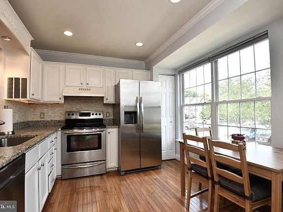 2nd image of 9633 Bedder Stone Pl