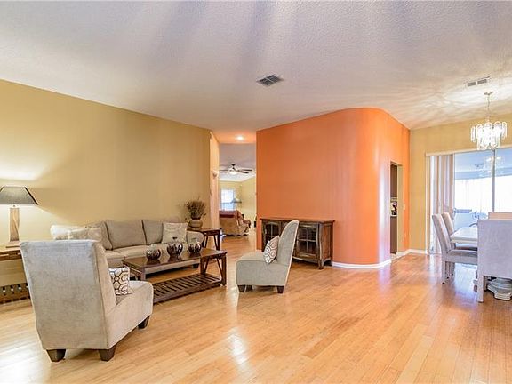 3rd image of 8706 Middle Cross Pl