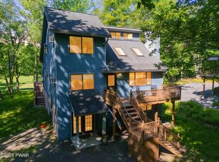 2979 Wedge Rd, Lake Ariel, PA 18436