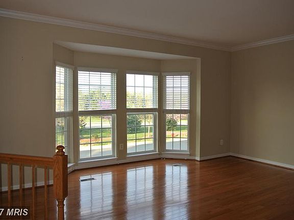 4th image of 22064 Chelsy Paige Sq