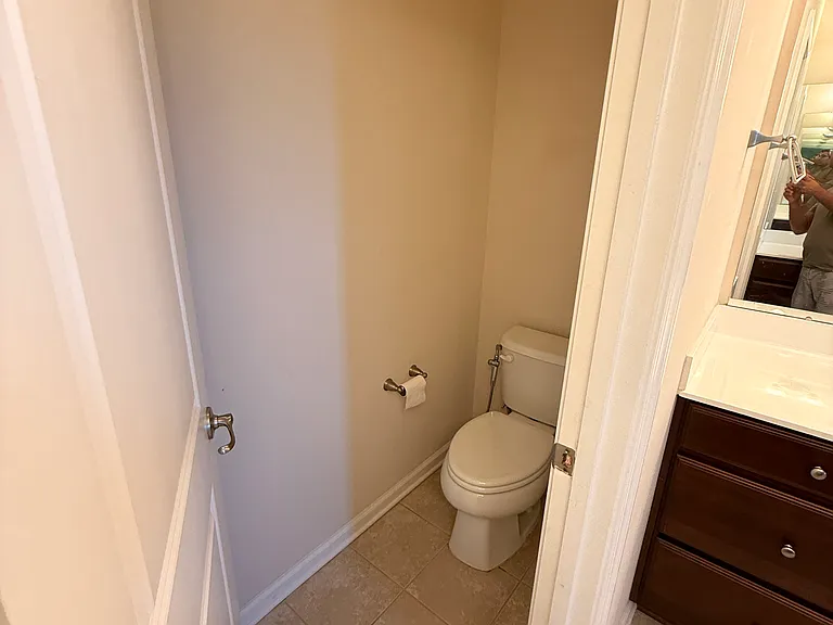 405 Siena Ln — Photo 5