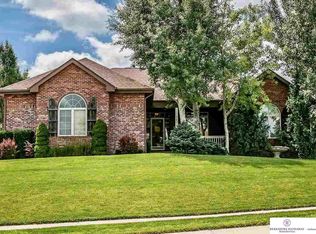 14001 Jaynes St, Omaha, NE 68164