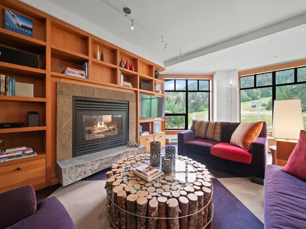 2202 Gondola Way #614, Whistler, BC V8E 0M7