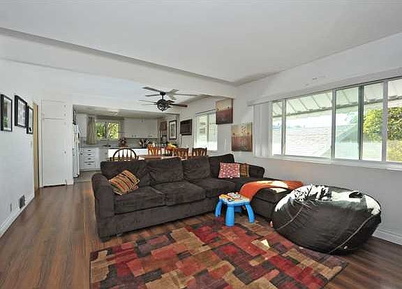 4th image of 1315 Morning Glory Ln