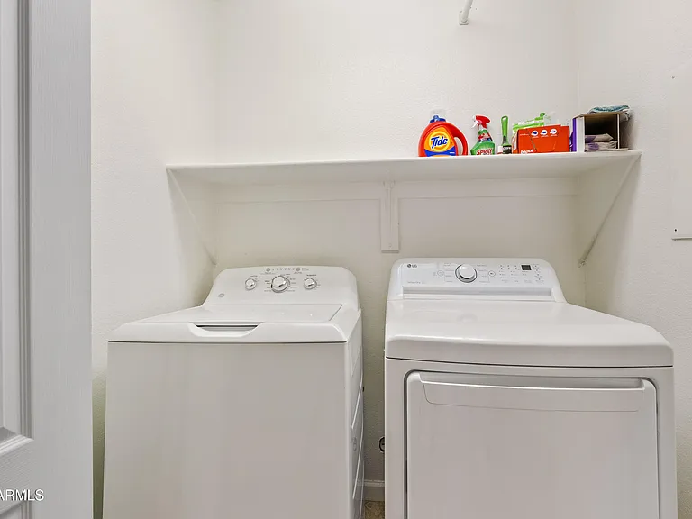 10901 W Lewis Ave — Photo 17