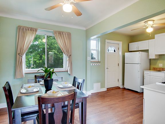 4th image of 1601 N Vrain St #2