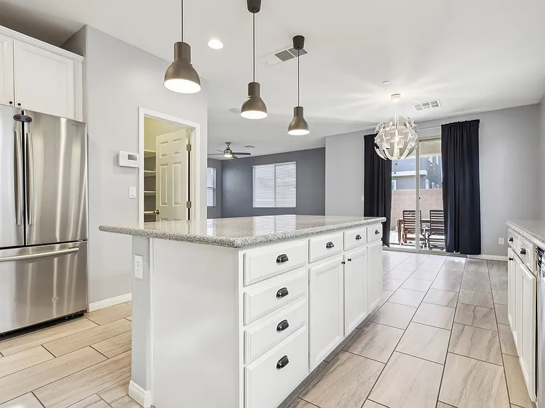 457 Cornelius Kelly Ave — Photo 10
