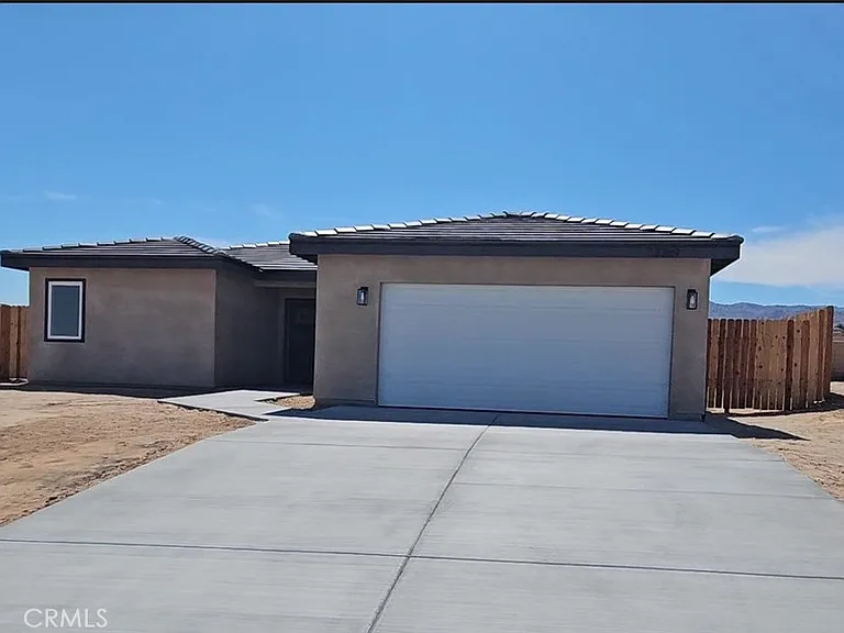 73369 Corbin Rd — Photo 1