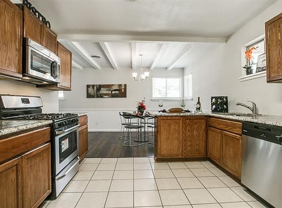 2nd image of 6820 John Dr