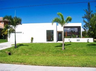 1103 NW 25th Ave, Cape Coral, FL 33993