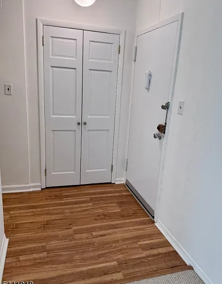 530 Valley Rd #3S — Photo 2