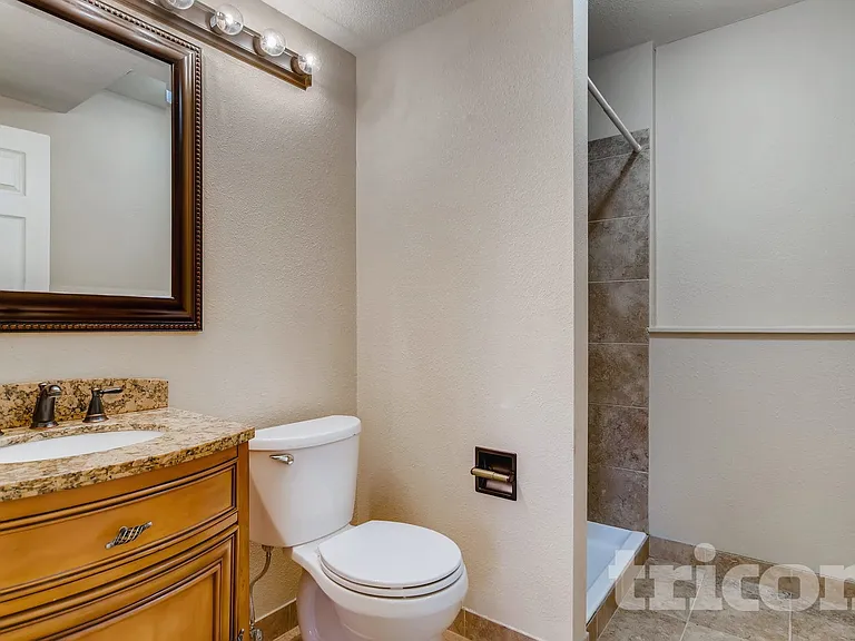 2674 Deliverance Dr — Photo 8